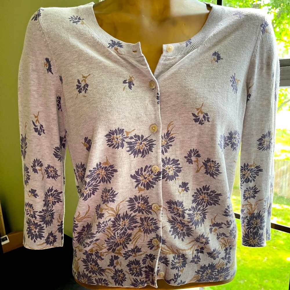 Vintage Gap fitted floral cardigan - Adult Size Medium